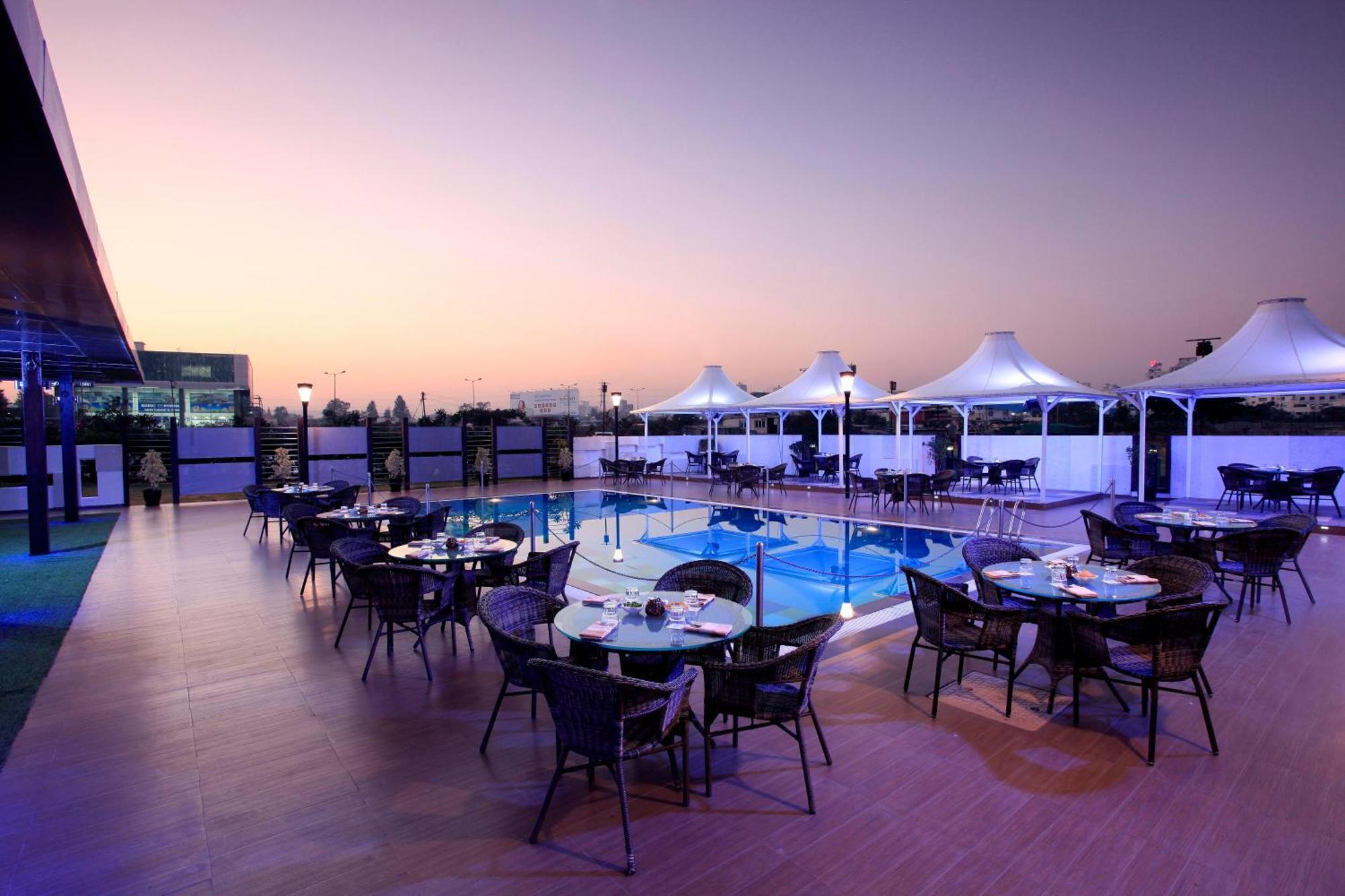 Sayaji Pune Wakad Exterior photo