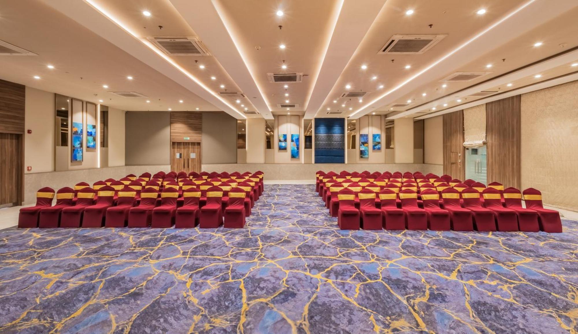 Sayaji Pune Wakad Exterior photo